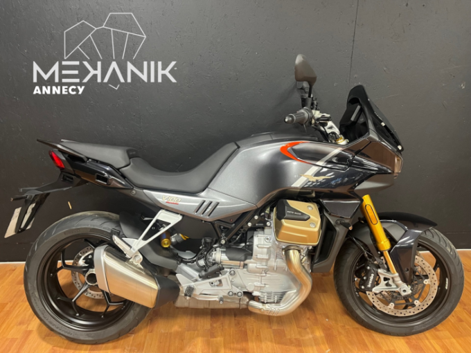 MOTO GUZZI V100 Mandello S 4