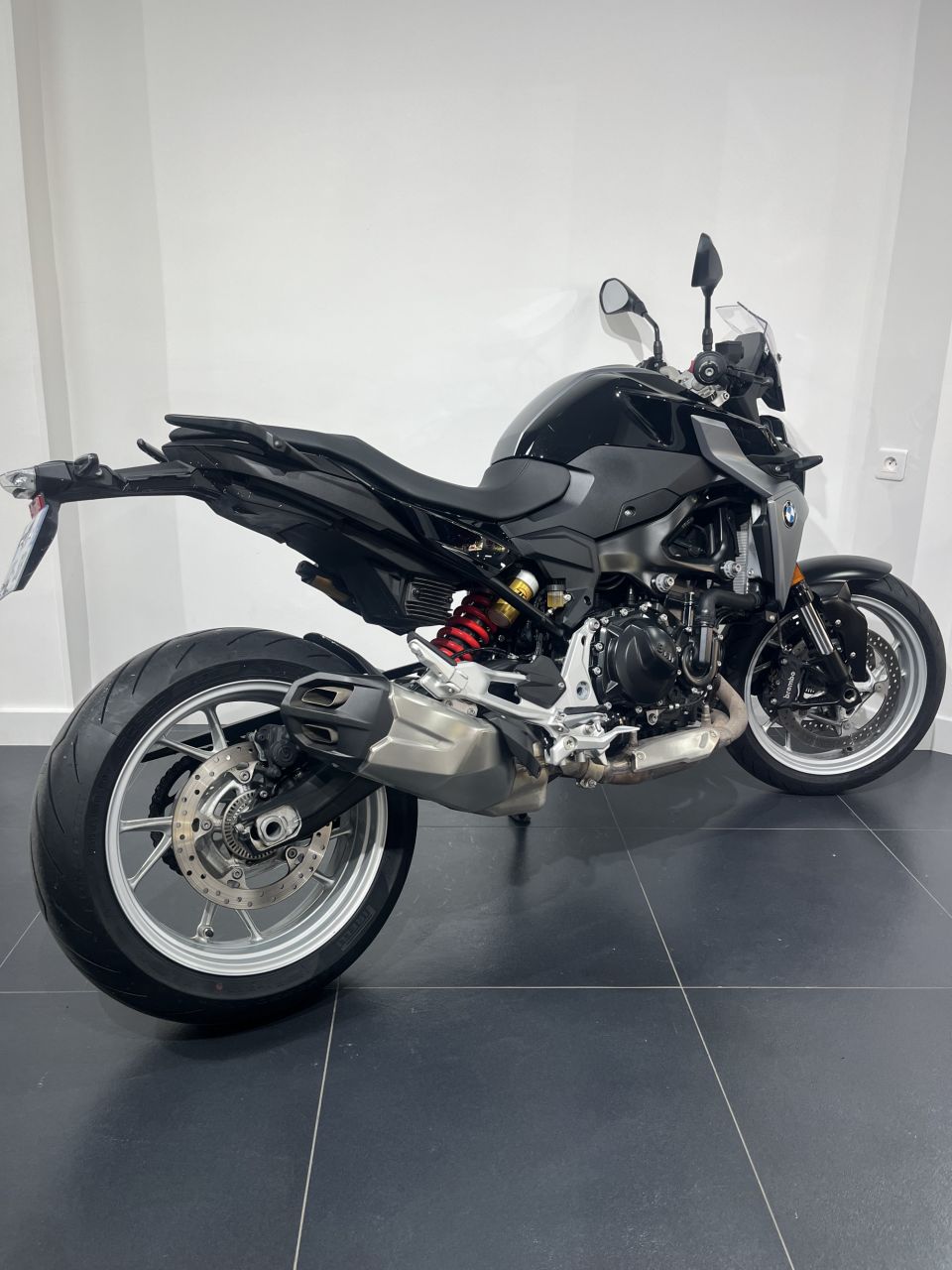 BMW F 900 R 4