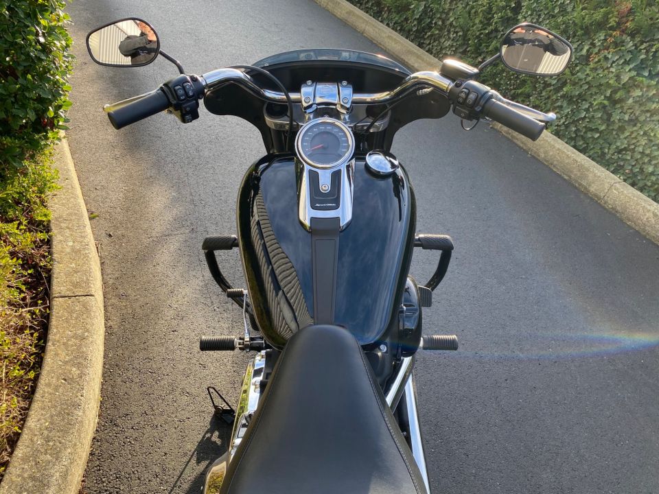 HARLEY-DAVIDSON SOFTAIL SPORT GLIDE 1745 4
