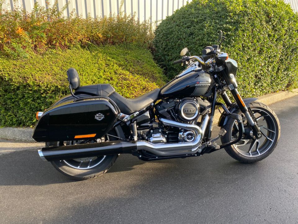 HARLEY-DAVIDSON SOFTAIL SPORT GLIDE 1745 4