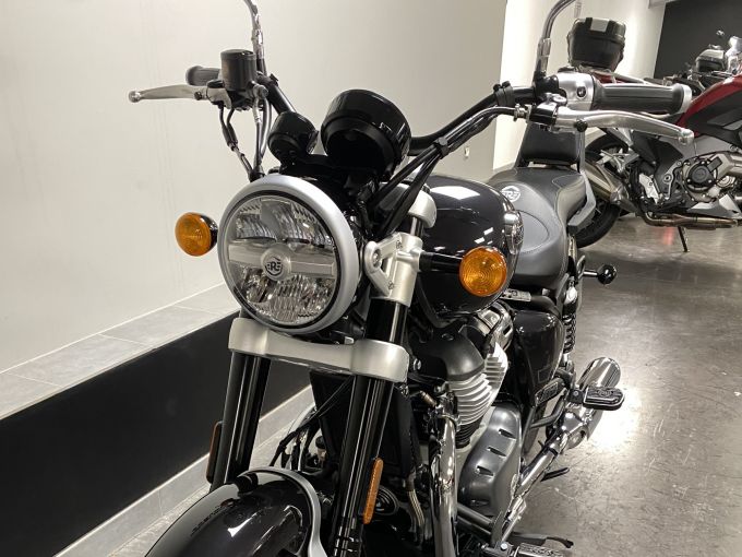ROYAL ENFIELD SUPER METEOR 650 4
