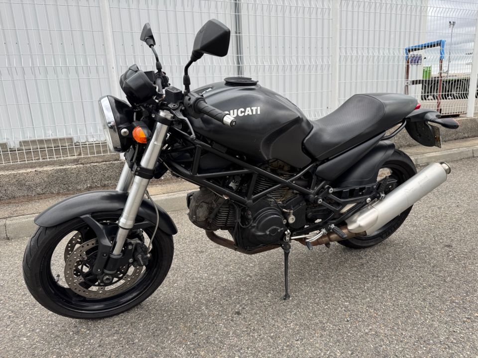 DUCATI 695 MONSTER 4
