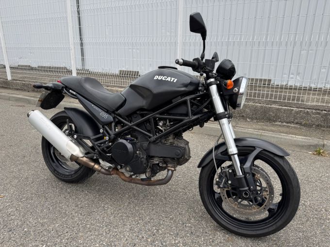 DUCATI 695 MONSTER 4