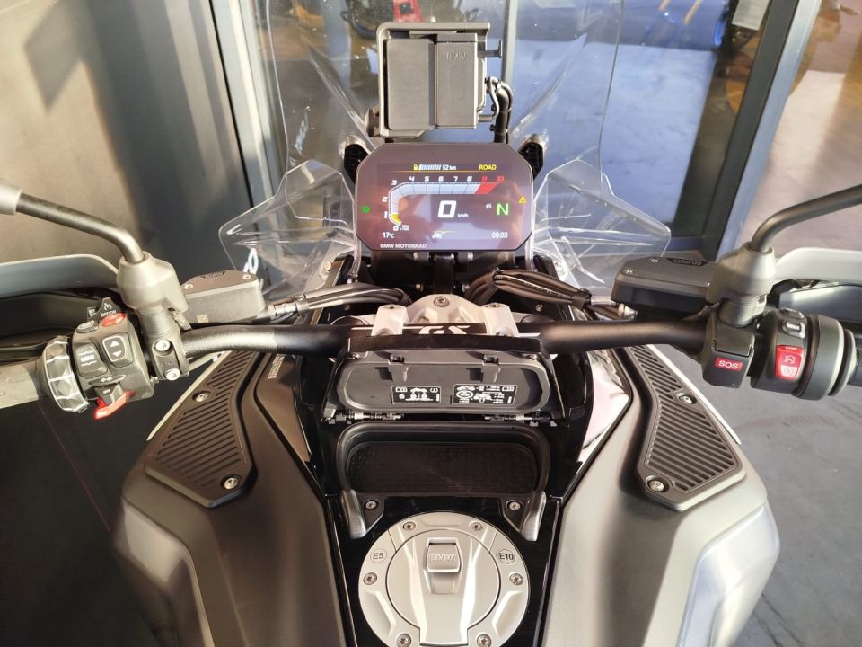 BMW R 1300 GS ADVENTURE 4