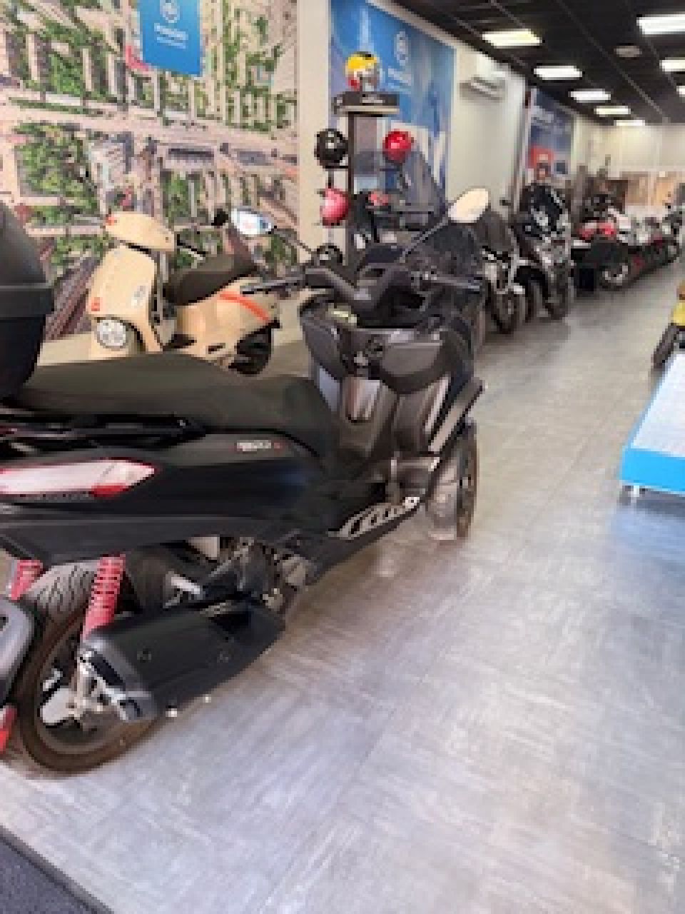 PIAGGIO MP3 400 LT 4