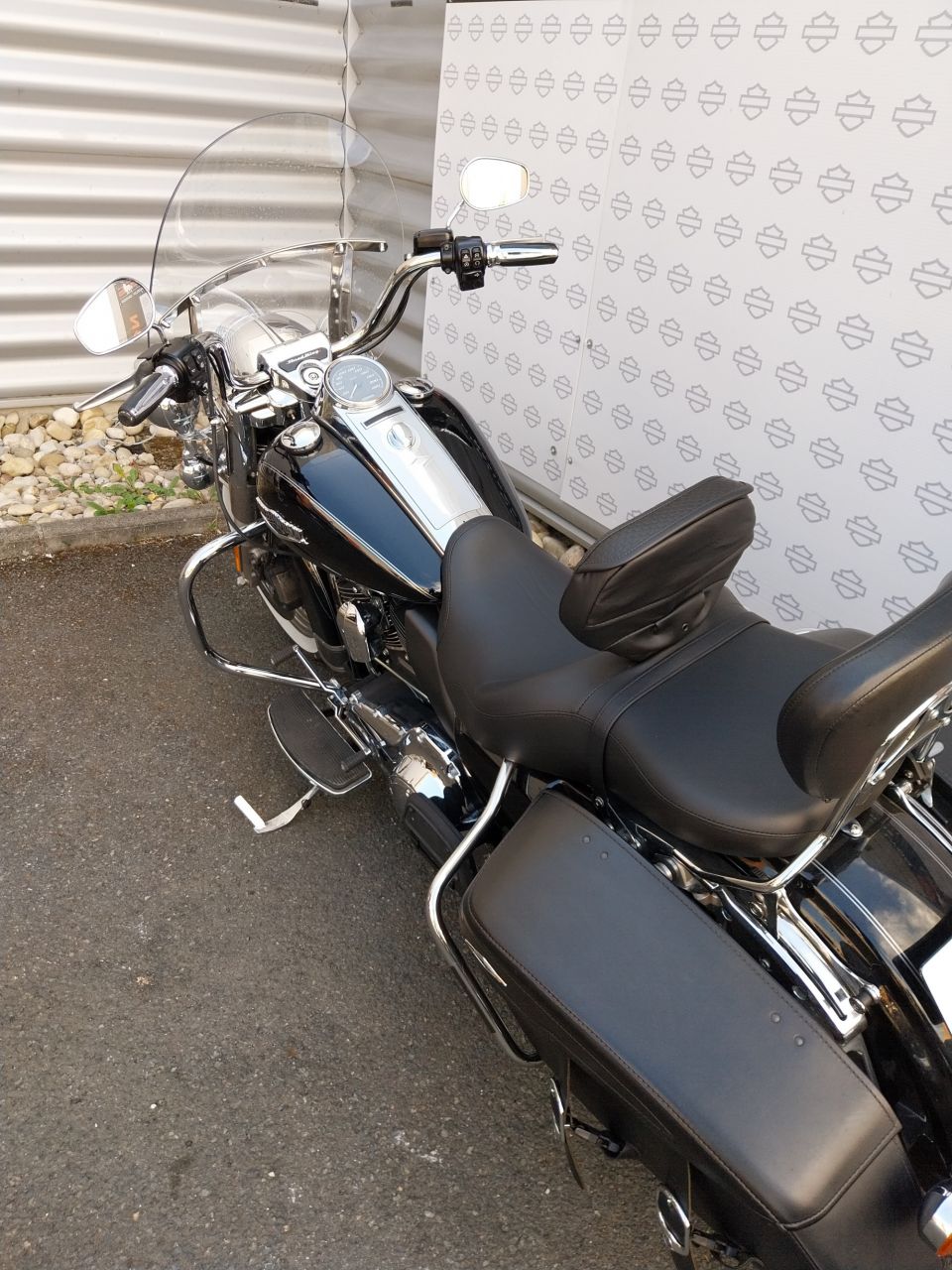 HARLEY-DAVIDSON TOURING ROAD KING 1690 CLASSIC 4