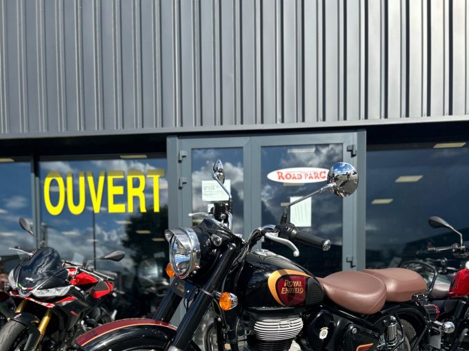 ROYAL ENFIELD CLASSIC 4
