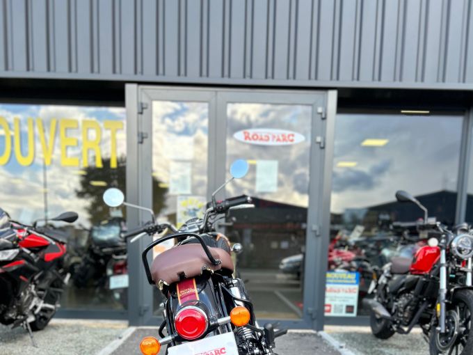 ROYAL ENFIELD CLASSIC 4
