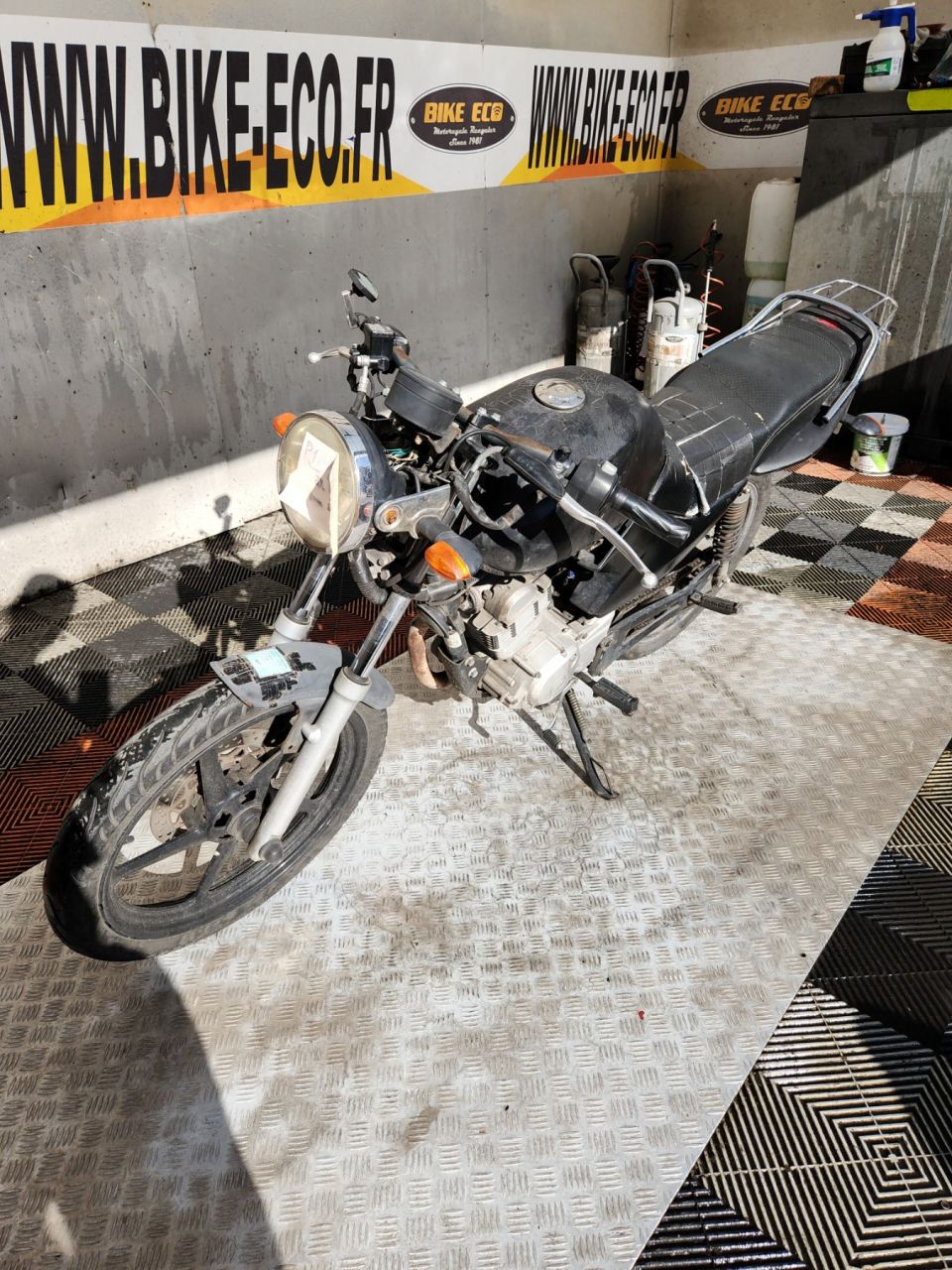 YAMAHA YBR 125 4