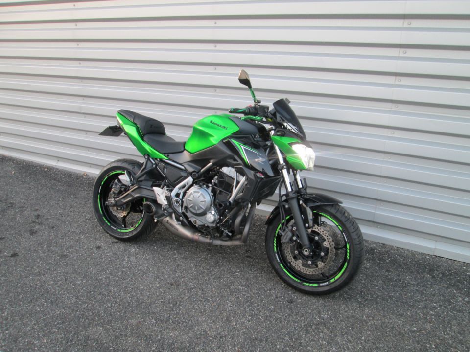 KAWASAKI Z 650 (47.5CV) 4