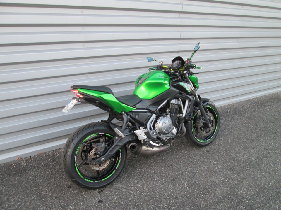 KAWASAKI Z 650 (47.5CV) 4