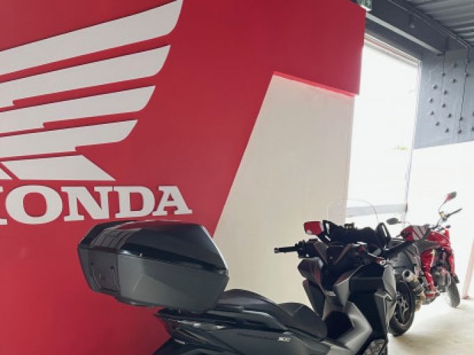 HONDA NSS FORZA 300 4