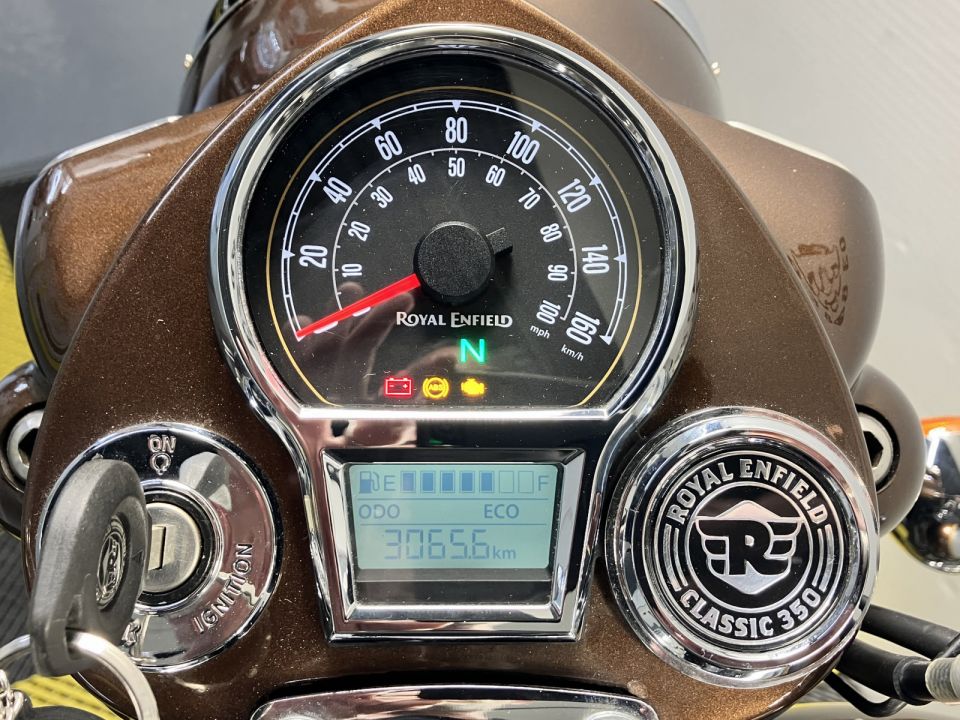 ROYAL ENFIELD CLASSIC 4