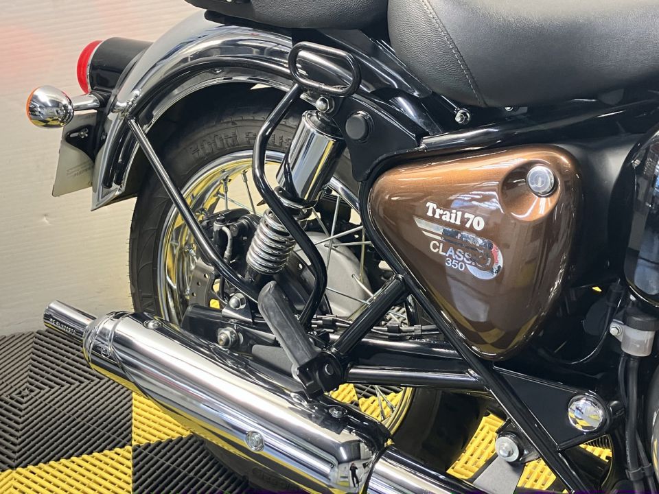 ROYAL ENFIELD CLASSIC 4