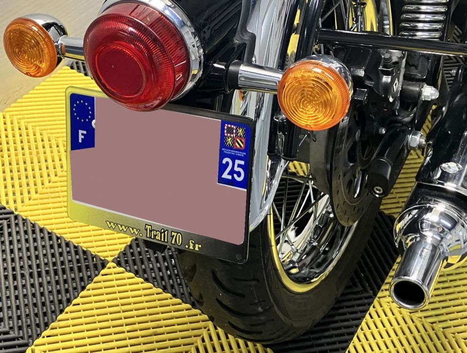 ROYAL ENFIELD CLASSIC 4