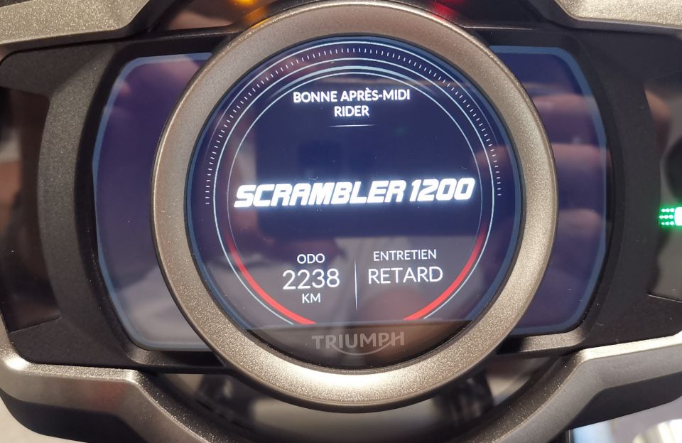 TRIUMPH SCRAMBLER 1200 XE 4