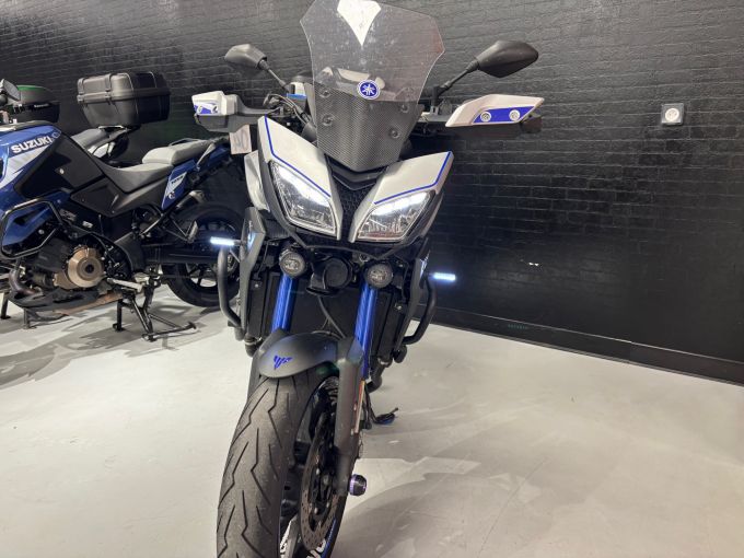 YAMAHA TRACER 900 4