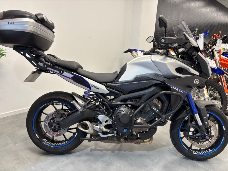 YAMAHA TRACER 900 4