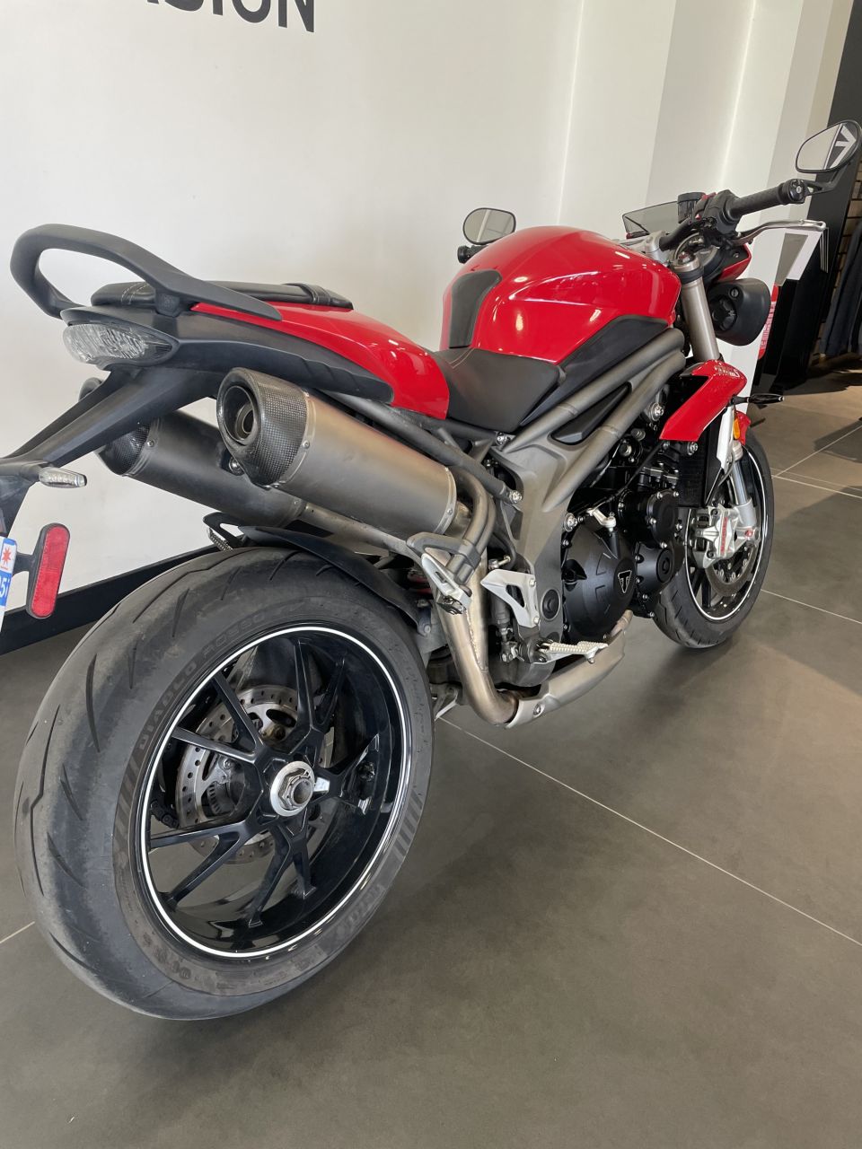 TRIUMPH SPEED TRIPLE 1050 S  4