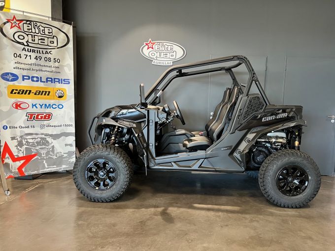 CAN-AM MAVERICK 4