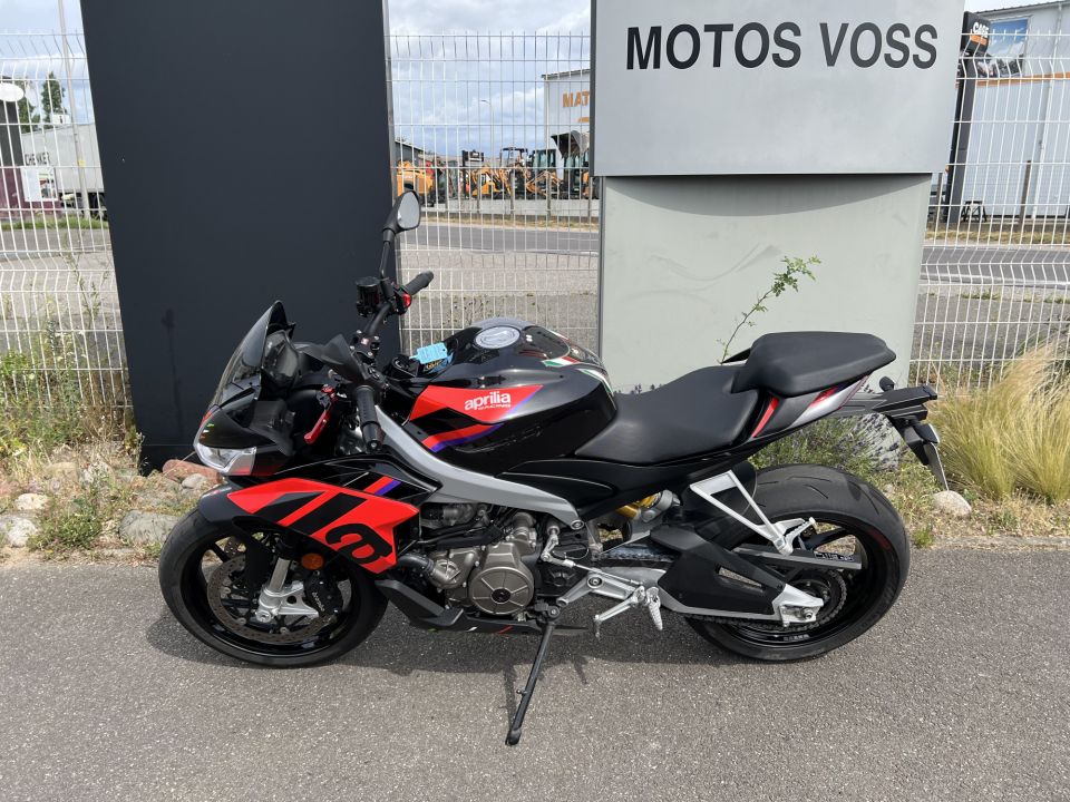 APRILIA TUONO 660 FACTORY 4