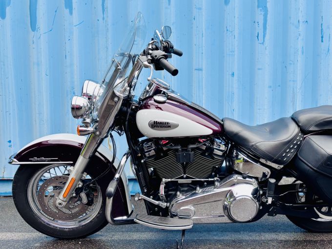 HARLEY-DAVIDSON SOFTAIL HERITAGE 1745 CLASSIC 4