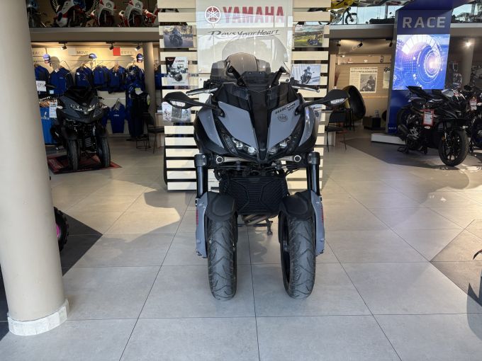 YAMAHA NIKEN 850 GT FAIBLE KM 132€/MOIS* GTIE 12 MOIS 4