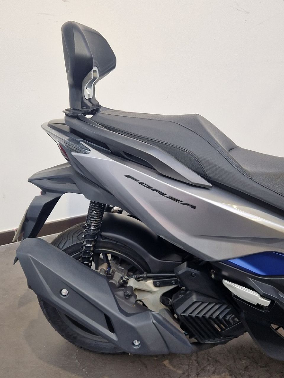 HONDA NSS FORZA 125 4