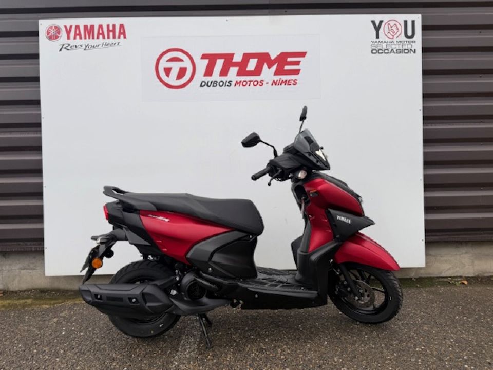 YAMAHA RayZR 125 4
