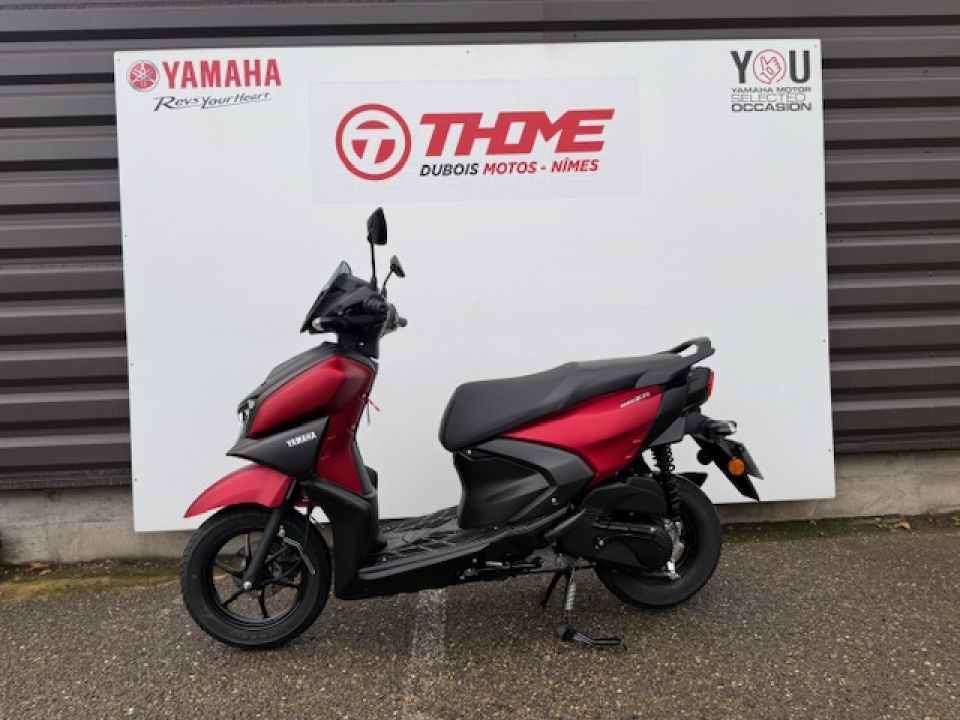 YAMAHA RayZR 125 4