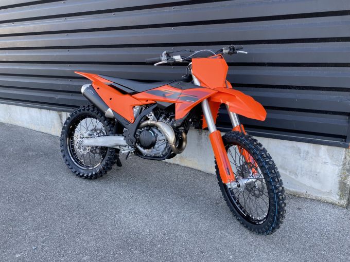 KTM 450 SX-F 4