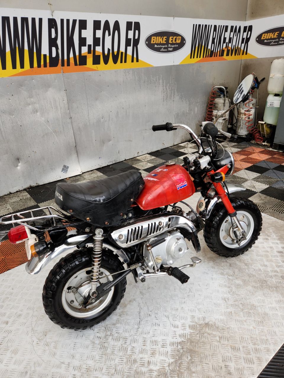 HONDA Z50 MONKEY 4