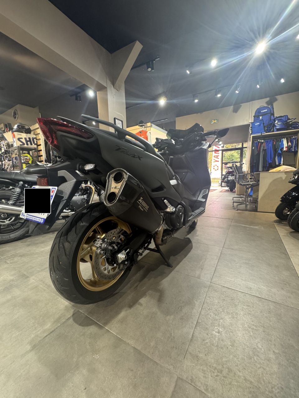 YAMAHA XP T-MAX 560 TECH MAX KAMO 4