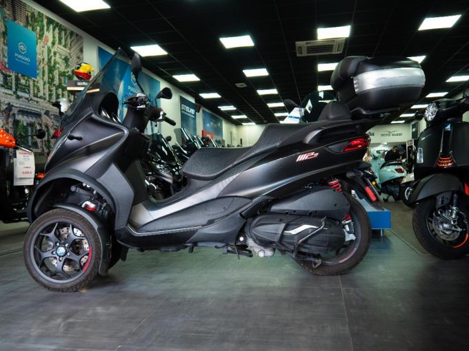 PIAGGIO MP3 500 4