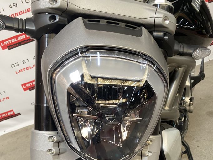 DUCATI X-DIAVEL S 4