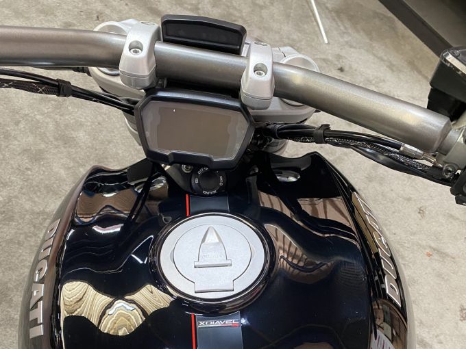 DUCATI X-DIAVEL S 4