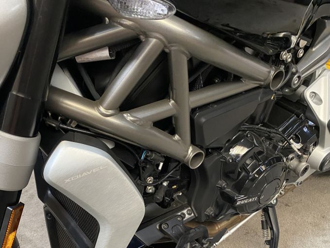 DUCATI X-DIAVEL S 4