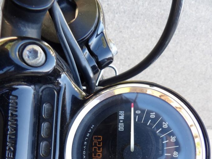 HARLEY-DAVIDSON SPORTSTER 1200 CX 4