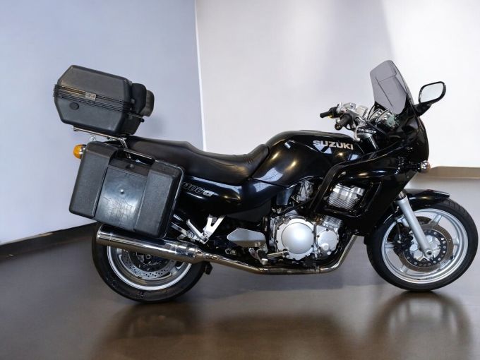 SUZUKI GSX 1100 4
