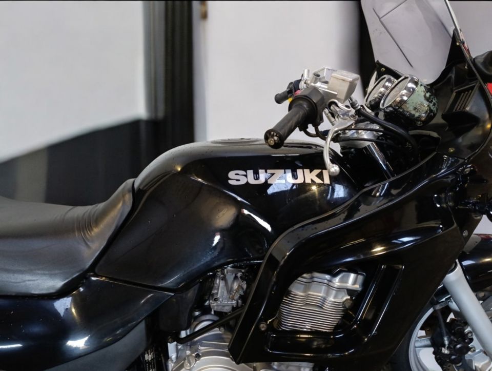 SUZUKI GSX 1100 4