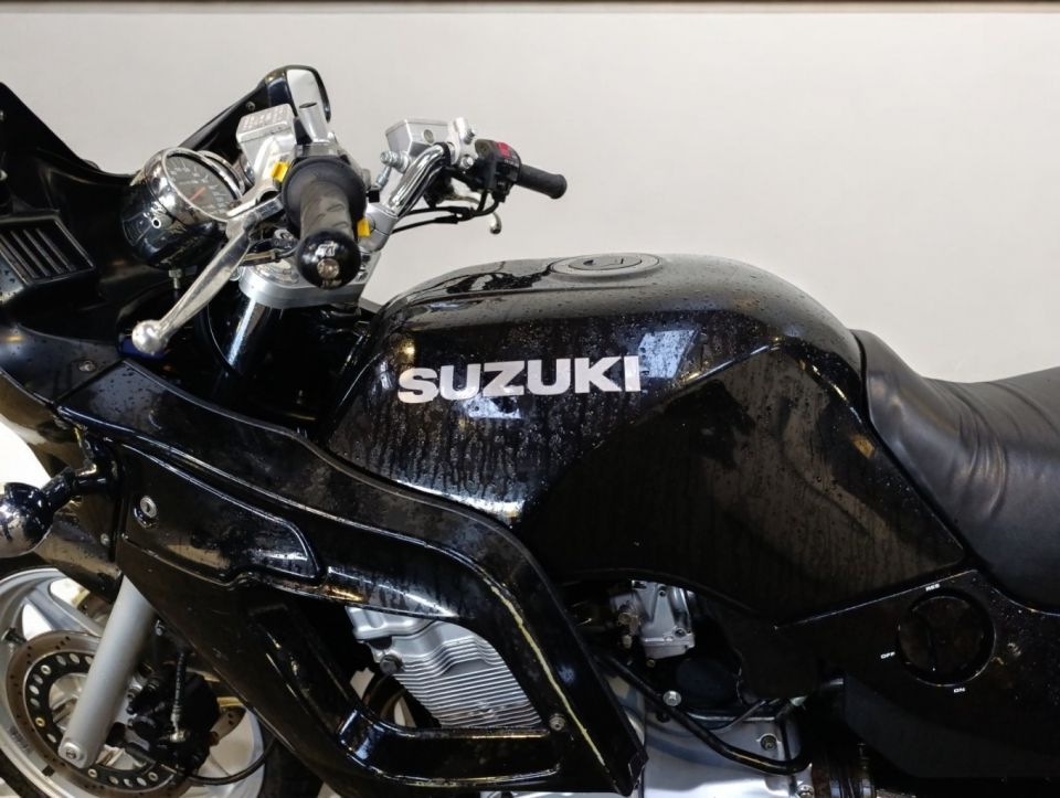 SUZUKI GSX 1100 4