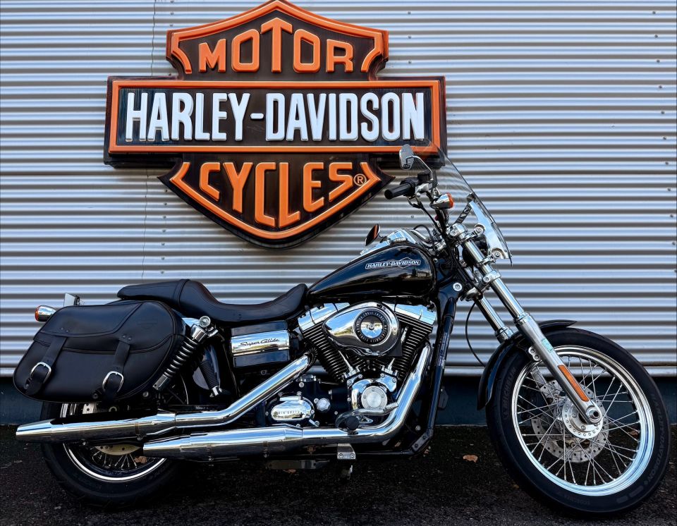 HARLEY-DAVIDSON DYNA SUPER GLIDE 1584 4
