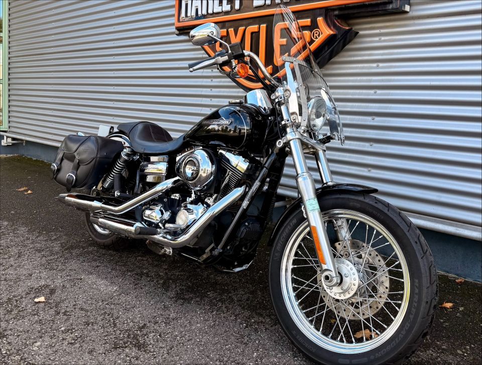 HARLEY-DAVIDSON DYNA SUPER GLIDE 1584 4