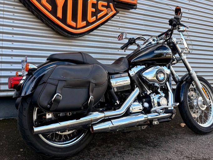 HARLEY-DAVIDSON DYNA SUPER GLIDE 1584 4