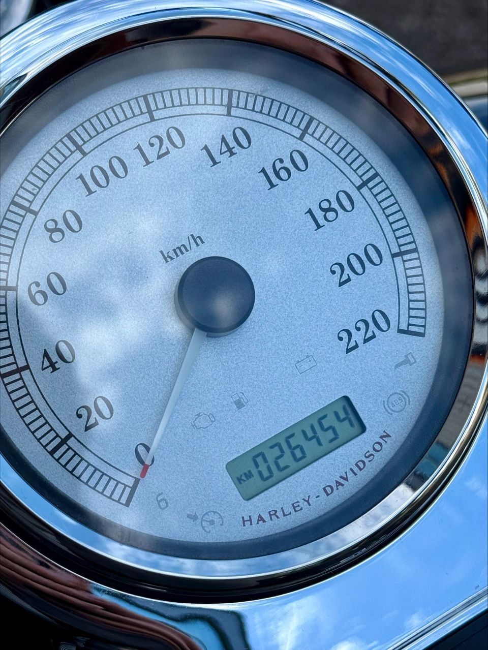 HARLEY-DAVIDSON DYNA SUPER GLIDE 1584 4