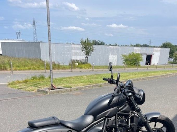 KAWASAKI Eliminator 500 4