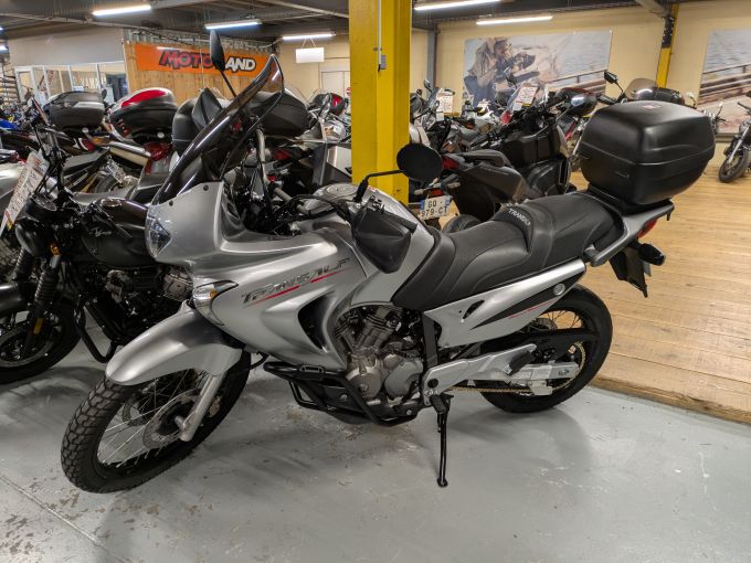 HONDA XL 700 4