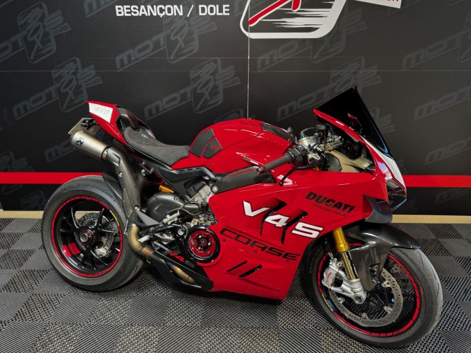 DUCATI PANIGALE 1103 V4 4