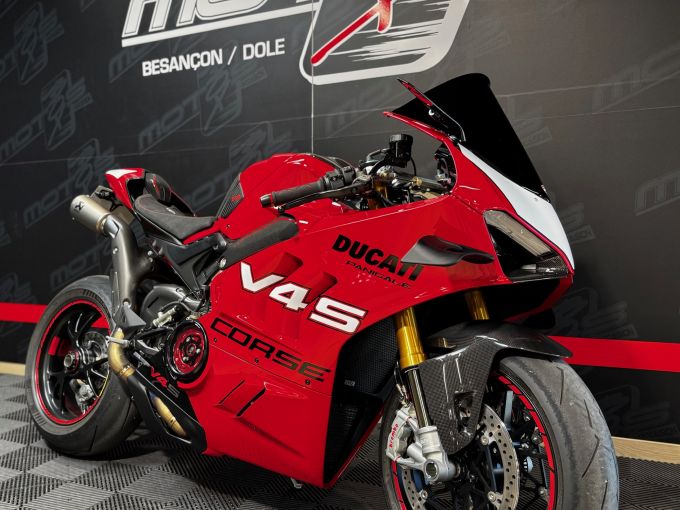 DUCATI PANIGALE 1103 V4 4