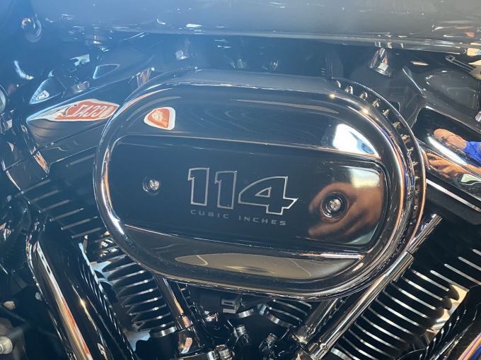 HARLEY-DAVIDSON SOFTAIL HERITAGE 1868 CLASSIC 4